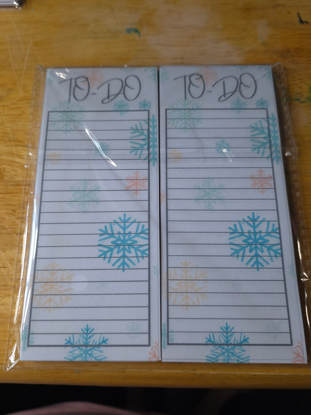 Magnet-Backed To-Do List | 2 Pack Skinny | Pastel Snowflakes